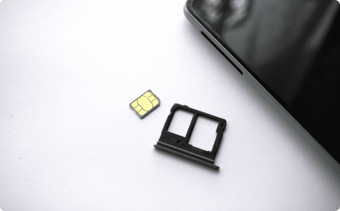 端末は一括購入またはSIMカードのみを申し込む